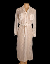 Load image into Gallery viewer, 1970s Peck&Peck floral eyelight button front dress M Kargo Fresh