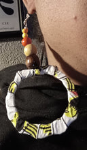 Load image into Gallery viewer, African Ankara Wax Print Africa Hoop Earrings