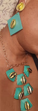 Load image into Gallery viewer, Handmade Queens Cowrie Collar and handpainted clip on earrings