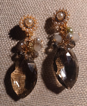 Load image into Gallery viewer, Handmade Chunky crystal Clip On Earrings