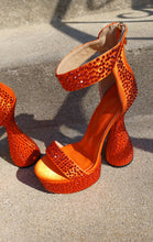 Load image into Gallery viewer, Azalea Wang My Place is yours Heels 8