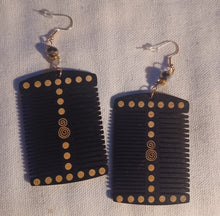 Load image into Gallery viewer, Handmade Wooden Afro Comb Earrings