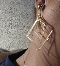 Load image into Gallery viewer, Gold metal Square multi hoop clip on earrings