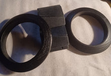 Load image into Gallery viewer, Vintage Chunky Wooden Bangle Set