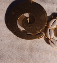Load image into Gallery viewer, Handmade Abstract wood and cowrie clip on earrings