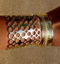 Load image into Gallery viewer, Set of 10 Chunky boho Bangles