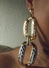 Load image into Gallery viewer, Giant gold acrylic chain clip on earrings
