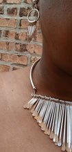 Load image into Gallery viewer, Classic kalimba bead necklace set with clip on earrings