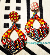 Load image into Gallery viewer, Abstract Graffiti Print Wooden Earrings Kargo Fresh