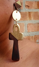 Load image into Gallery viewer, Abstract Handpainted Ankh Earrings Kargo Fresh