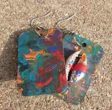 Load image into Gallery viewer, Abstract handpainted Earrings Kargo Fresh