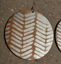 Load image into Gallery viewer, Abstract handpainted Mudcloth print Wooden Earrings Kargo Fresh