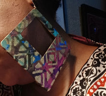 Load image into Gallery viewer, Abstract handpainted Mudcloth print Wooden Earrings Kargo Fresh
