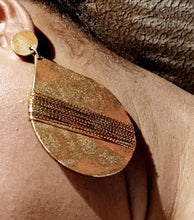 Load image into Gallery viewer, Abstract handpainted Mudcloth print Wooden Earrings Kargo Fresh