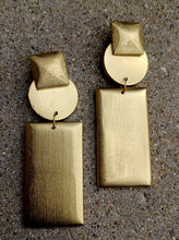 Load image into Gallery viewer, Abstract handpainted Wooden Earrings Kargo Fresh