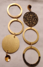 Load image into Gallery viewer, Abstract handpainted Wooden Earrings Kargo Fresh