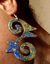 Load image into Gallery viewer, Abstract handpainted Wooden Earrings Kargo Fresh