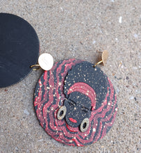 Load image into Gallery viewer, Abstract handpainted Wooden Earrings Kargo Fresh