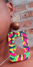 Load image into Gallery viewer, Abstract handpainted Wooden Earrings Kargo Fresh