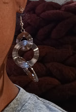 Load image into Gallery viewer, Abstract wire hoops Kargo Fresh