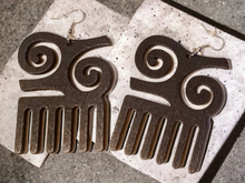 Load image into Gallery viewer, Adinkra Afro Pick Symbol Earrings Kargo Fresh
