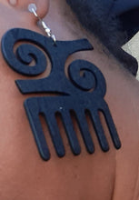 Load image into Gallery viewer, Adinkra Afro Pick Symbol Earrings Kargo Fresh