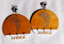Load image into Gallery viewer, Africa Clip On Earrings Kargo Fresh