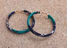 Load image into Gallery viewer, African Ankara Wax Print Africa Hoop Earrings Kargo Fresh