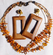 Load image into Gallery viewer, Beautiful boho hand blown glass bead necklace and clip on earrings Kargo Fresh