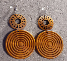 Load image into Gallery viewer, Boho Chic Dangle Wooden Earrings Kargo Fresh