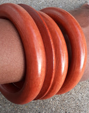 Load image into Gallery viewer, Chunky Wooden Bangle Set Kargo Fresh