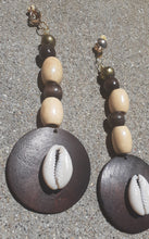 Load image into Gallery viewer, Chunky handmade Natural Wood Clip On Earrings Kargo Fresh