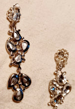 Load image into Gallery viewer, Chunky rhinestone cluster clip on earrings Kargo Fresh