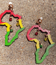 Load image into Gallery viewer, Clip On Africa Earrings Kargo Fresh