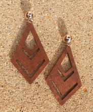 Load image into Gallery viewer, Clip on Boho Wooden Hoop Earrings Kargo Fresh