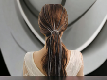 Load image into Gallery viewer, Clip on chain hair clips Kargo Fresh