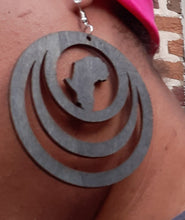 Load image into Gallery viewer, Distressed Wood Africa Earrings Kargo Fresh