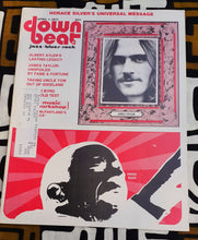 Load image into Gallery viewer, DownBeat Magazine ; THE HORACE SILVER ISSUE; Issue April 1, 1971 Kargo Fresh