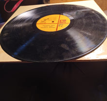 Load image into Gallery viewer, Freddie Hubbard Keep Your Soul Together Vinyl 1973 CTI Kargo Fresh