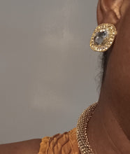 Load image into Gallery viewer, Glam snake collar necklace with clip on studs Kargo Fresh