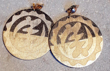 Load image into Gallery viewer, Gye Nyame Handpainted Clip On Adinkra Earrings Kargo Fresh