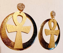 Load image into Gallery viewer, Handmade Ankh Clip On Earrings Kargo Fresh