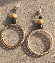 Load image into Gallery viewer, Handmade Clip On Hoop Earrings Kargo Fresh