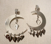 Load image into Gallery viewer, Handmade Crescent moon Design Clip on Earrings Kargo Fresh