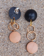 Load image into Gallery viewer, Handmade Minimalist Natural Wood Clip On Earrings Kargo Fresh