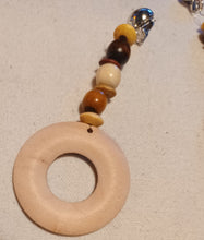 Load image into Gallery viewer, Handmade Natural Wood Clip On Earrings Kargo Fresh
