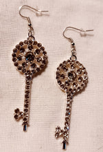 Load image into Gallery viewer, Handmade Skeleton Key Earrings Kargo Fresh