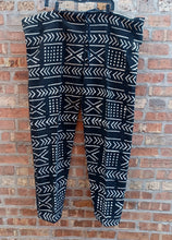 Load image into Gallery viewer, Handmade Vintage Mudcloth Pants Kargo Fresh