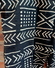 Load image into Gallery viewer, Handmade Vintage Mudcloth Pants Kargo Fresh