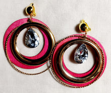 Load image into Gallery viewer, Handmade Wood and rhinestone Clip On Earrings Kargo Fresh